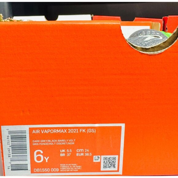 6Y | FITS WOMEN’S 7.5 Nike Air VaporMax 2021 FK DB1550-009 Grey Black Volt GS - Picture 6 of 6